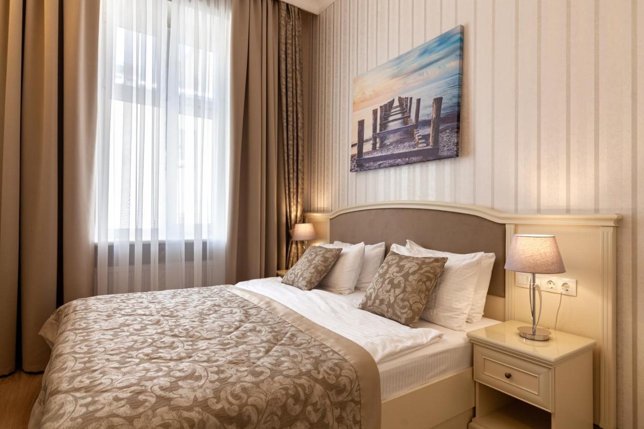 Royal Mini-Apart Hotel On Rynok Square Lviv Buitenkant foto